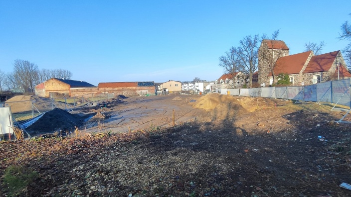 Foto der Vorbereitung für die Errichtung der Interimsschule